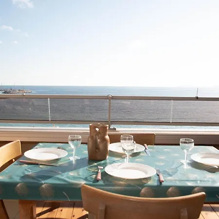 Apartment + 4 Pers Avec Parking Et Wifi Au Lavandou - Fr-1-803-49 Le Lavandou